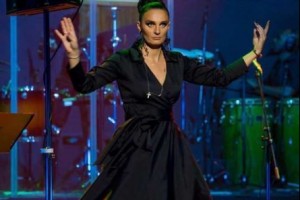 Елена Ваенга публично ответила оскорбившей ее Алике Смеховой