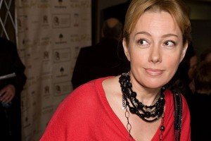 Телеведущая Арина Шарапова шокировала поклонников кардинальным преображением