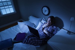 КАК ПРИУЧИТЬ СЕБЯ К ЗДОРОВОМУ СНУ