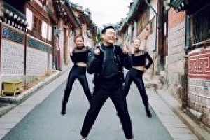 Автор хита Gangnam Style выпустил два новых клипа