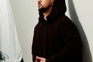 Монатик представил новый танцевальный клип "Увлиувт"