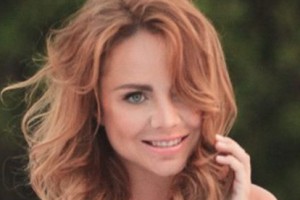 Певица Максим расскажет о важности благотворительности