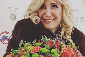 Вика Цыганова обратилась к батюшке из-за конфликта с мужем