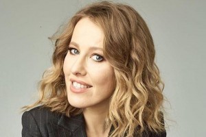 Ксения Собчак похвасталась идеальным прессом
