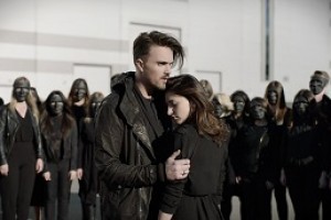 Дочь Григория Лепса снялась в новом клипе А. Панайотова «Чувствовать тебя»!!!*