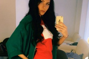 Элина Камирен устроила сексуальную провокацию