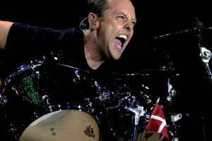 Ударник Metallica Ларс Ульрих стал рыцарем в Дании