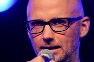 Диджей Moby выпустил остросоциальный клип на песню In this cold place