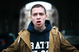 Рэпер Oxxxymiron снял новый клип в Северном Чертаново
