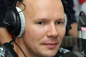 НЕпоэта НЕконцерт, Олег Ломовой представляет новый камерный формат