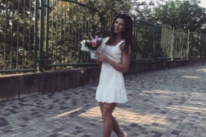 Поклонники раскритиковали располневшую певицу Нюшу