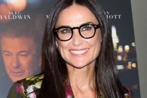 54-летняя Деми Мур рискнула обнажиться на большом экране