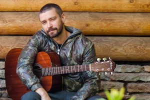 Владимир Кристовский впервые показал единственного сына