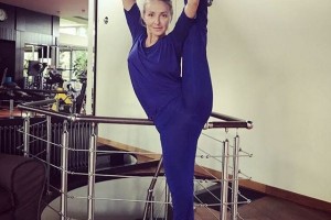 Татьяна Навка занялась боевым искусством капоэйра