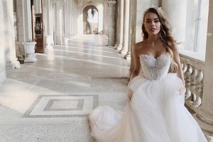 Экс-солистка группы "SEREBRO", Дарья Шашина, вышла замуж