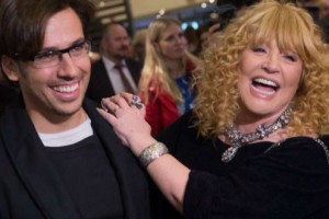 Галкин и Пугачева «прикололись» в роскошном саду