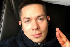 Врачи спасли голос Стаса Пьехи