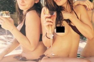 В Сеть слили интимные фото звезды «50 оттенков серого» Дакоты Джонсон