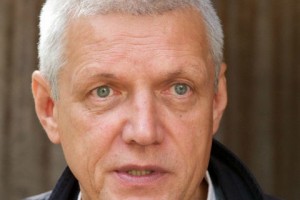 Ведущий «Жди меня» Александр Галибин покидает программу