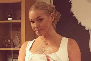 Анастасия Волочкова потрясена предательством близкого человека