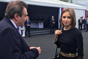 Поклонская заявила, что Учитель хочет уехать из РФ