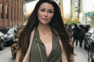 С годами Анна Заворотнюк все больше становится похожей на свою мать