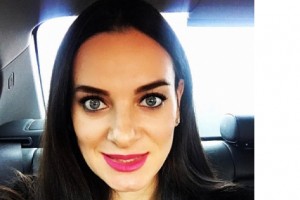 Елена Исинбаева показала свою «беременную» тень
