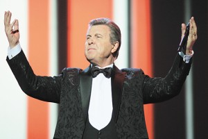 Песенное сердце: звезды поздравляют Льва Лещенко с днем рождения