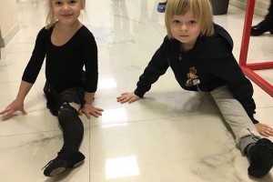 Подписчики обвинили семью Плющенко и Рудковской в плохом воспитании сына Саши