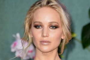 Актриса Дженнифер Лоуренс решила приостановить профессиональную деятельность