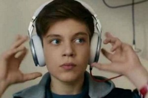 Авторам телесериала "Улица" пришлось "убить" персонажа Егора Клинаева