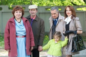 Федор Добронравов объявил о продолжении съемок сериала "Сваты"