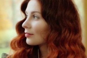 «ДДТ» сняли танцы клеток, листвы и любви на Петроградке (Видео)