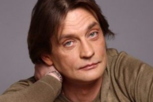 Александр Домогаров уходит из театра