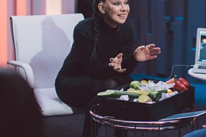 Елка рассказала «Одноклассникам» о рэпе, мечте и сумасшедших фанатах
