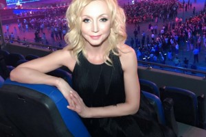 КРИСТИНА ОРБАКАЙТЕ: «МАМА ЧУВСТВУЕТ СЕБЯ ПРЕКРАСНО»