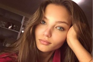 Откровенные снимки Алеси Кафельниковой странным образом попали в Интернет