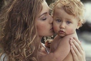 Яна Соломко рассказала, как спасает дочь от жары