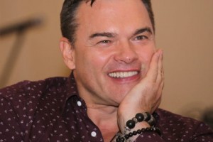 Евгений Дятлов пел в переходе, чтобы не умереть с голоду