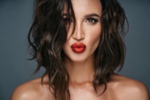 Ольга Бузова показала обнаженное тело