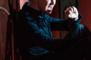 Артем Пивоваров презентовал видеоверсию своего «Полнолуния»