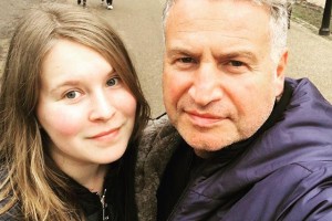«Ты научила меня быть взрослым»: Леонид Агутин поздравил дочку с днем рождения