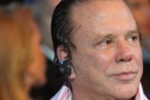 Микки Рурк пригласил Яну Кошкину на свидание