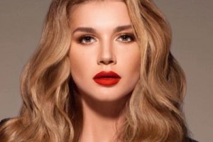 Миша Романова ушла из «ВИА Гры»