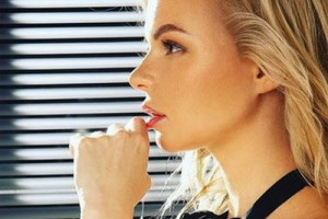 Алиса Вокс расскажет, есть ли жизнь после Шнурова
