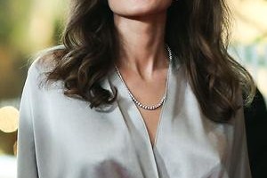 Анджелина Джоли была обнаружена без сознания у себя дома