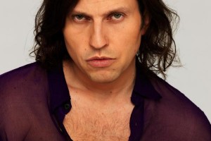 Молодой певец из Сочи подал в суд на Александра Ревву за плагиат