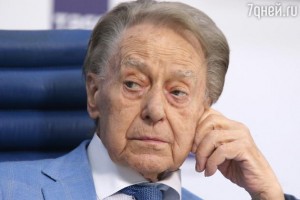 Вдова Андрея Дементьева высказалась о скандале с похоронами