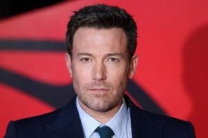 Бену Аффлеку придется жениться на беременной невесте