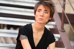 Земфира жестко высказалась о творчестве Монеточки и Гречки